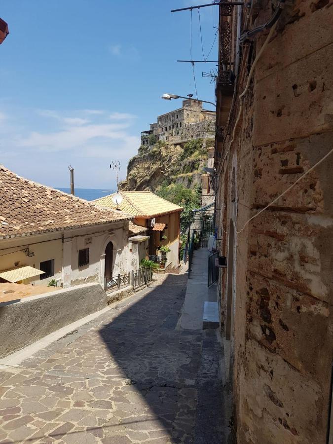 B&B Il Vicolo Di Pizzo Eksteriør billede