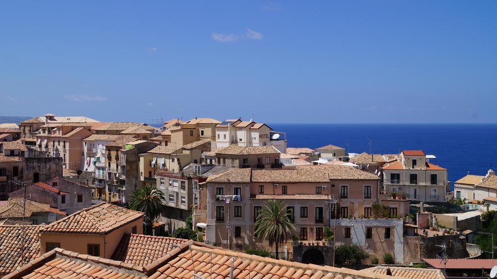 B&B Il Vicolo Di Pizzo Eksteriør billede
